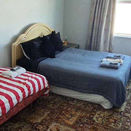 Hotel Motueka Backpackers, Loud Live Music Friday Saturday Nights 外观 照片