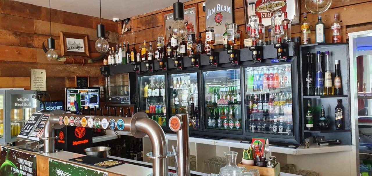 Hotel Motueka Backpackers, Loud Live Music Friday Saturday Nights 外观 照片